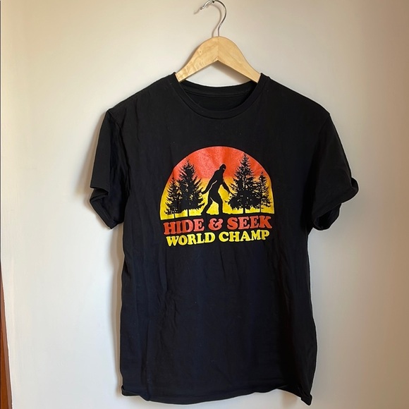 Black Short Sleeve Tee with Bigfoot Graphic - Picture 1 of 2